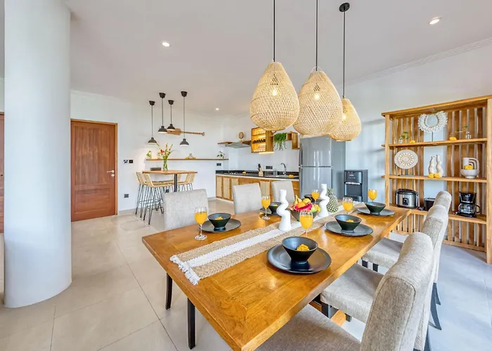 ヴィラ Spacious 3bd - Family-friendly & Location